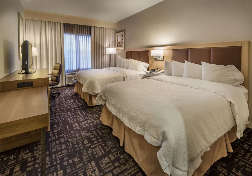 Hampton Inn & Suites Reno hotel detail image 2