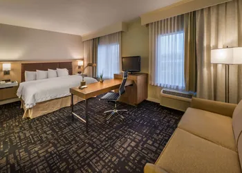 Hampton Inn & Suites Reno hotel thumbnail 4