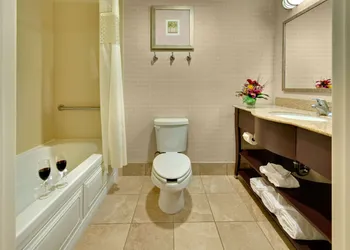 Hampton Inn & Suites Reno hotel thumbnail 7