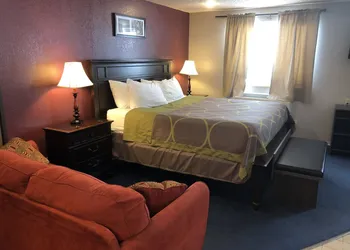 Super 8 by Wyndham Winnemucca NV hotel thumbnail 6
