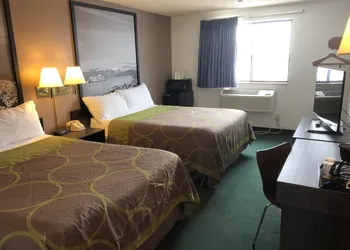 Super 8 by Wyndham Winnemucca NV hotel thumbnail 7
