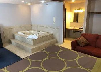 Super 8 by Wyndham Winnemucca NV hotel thumbnail 8