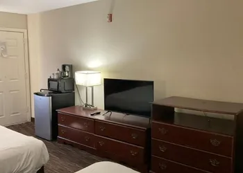 Atlantic Inn hotel thumbnail 7