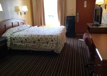 Rodeway Inn Mount Laurel Hwy 73 hotel thumbnail 8