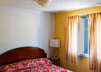 Parkers Motel hotel thumbnail 3