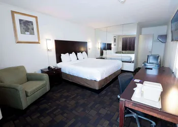 Knights Inn South Amboy hotel thumbnail 5