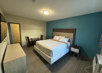 Essence Express Elizabeth EWR Airport hotel thumbnail 4