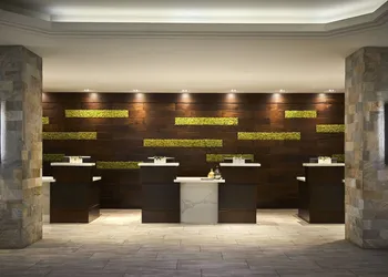 Portland Marriott Downtown Waterfront hotel thumbnail 2