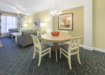 Holiday Inn Club Vacations South Beach Resort by IHG hotel thumbnail 7
