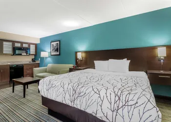 Best Western Plus Knoxville Cedar Bluff hotel thumbnail 8