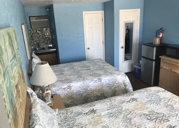 Surf Comber Motel hotel thumbnail 5