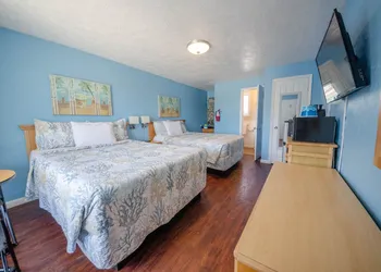 Surf Comber Motel hotel thumbnail 6