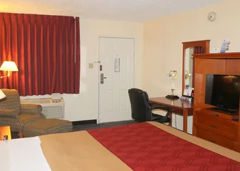 Knights Inn College Station hotel thumbnail 7