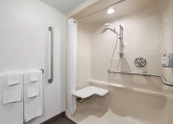 Garner Hotel Albuquerque West by IHG hotel thumbnail 4