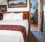 Red Horse Bed and Breakfast hotel detail image 4