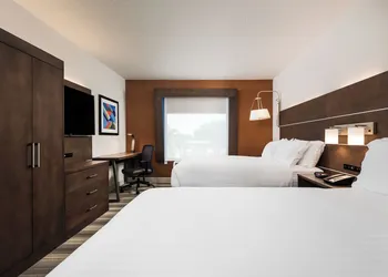 Holiday Inn Express Bartow by IHG hotel thumbnail 6