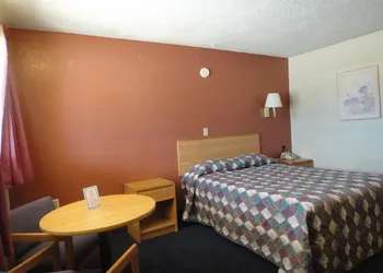 Econo Lodge Las Vegas NM hotel thumbnail 3