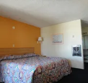 Econo Lodge Las Vegas NM hotel detail image 4