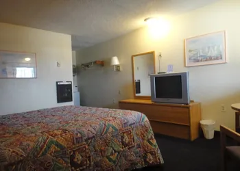 Econo Lodge Las Vegas NM hotel thumbnail 5