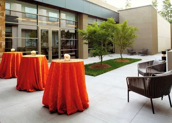 Raleigh Marriott Crabtree Valley hotel thumbnail 3