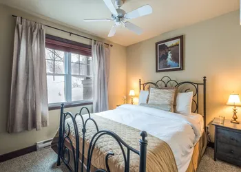 Cap Tremblant hotel thumbnail 8