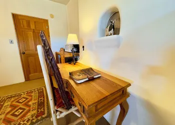 Old Taos Guesthouse B&B hotel thumbnail 8