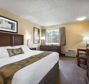 Travelodge by Wyndham San Francisco Bay hotel detail image 4