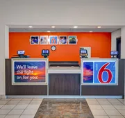 Motel 6 Tallahassee, FL - Downtown hotel detail image 3