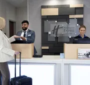 Holiday Inn Express Hotel & Suites Chester by IHG hotel detail image 3