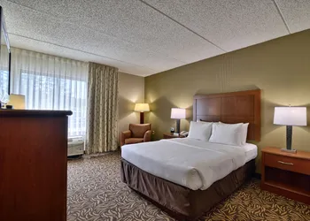 Clarion Inn & Suites Cortland - University Area hotel thumbnail 4