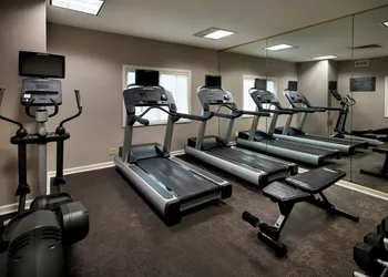 Residence Inn Syracuse Carrier Circle hotel thumbnail 8