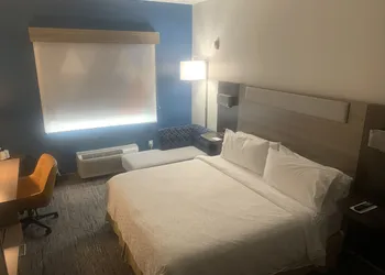 Holiday Inn Express West Point by IHG hotel thumbnail 7