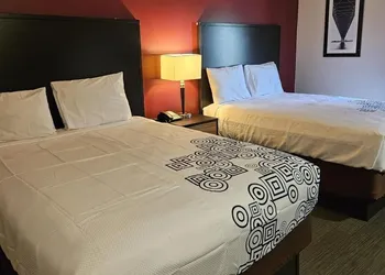 Americas Best Value Inn Horseheads hotel thumbnail 6