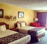 Super 8 by Wyndham Lake George/Downtown hotel detail image 4