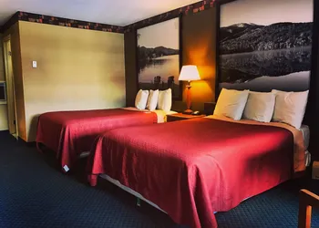 Super 8 by Wyndham Lake George/Downtown hotel thumbnail 5