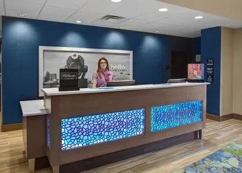 Hampton Inn & Suites Syracuse North Airport Area hotel thumbnail 4