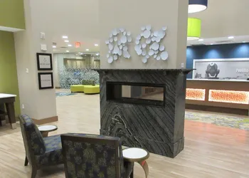 Hampton Inn & Suites Syracuse North Airport Area hotel thumbnail 5