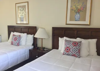 Ocean Surf Resort hotel thumbnail 3