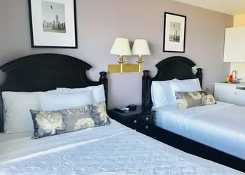 Ocean Surf Resort hotel thumbnail 7