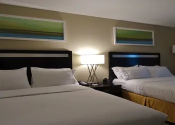 Holiday Inn Express & Suites Montgomery by IHG hotel thumbnail 8