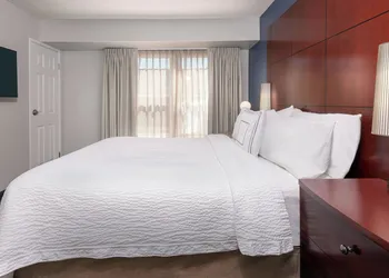 Residence Inn By Marriott Mobile hotel thumbnail 8