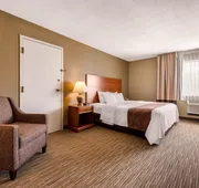Quality Inn & Suites New Castle hotel detail image 3
