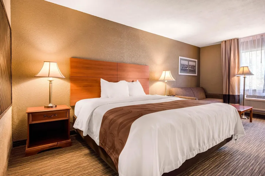 Quality Inn & Suites New Castle hotel detail image 6