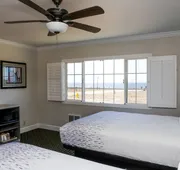 Sea Breeze Inn hotel detail image 7