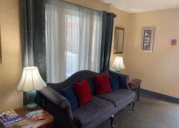 Super 8 by Wyndham Newburgh/West Point Near Stewart Airport hotel thumbnail 4