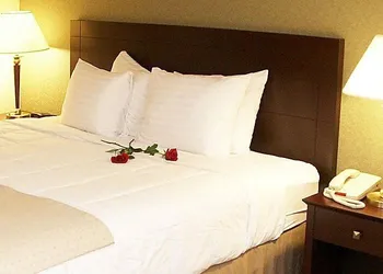 Armoni Inn & Suites hotel thumbnail 4