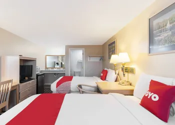 OYO Hotel Starlite Seneca Falls hotel thumbnail 7
