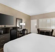 Best Western Plus Park Place Inn - Mini Suites hotel detail image 5