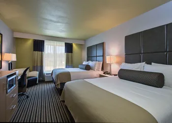 Holiday Inn Express Hotel & Suites, Carlisle-Harrisburg Area by IHG hotel thumbnail 4