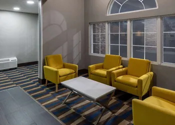Microtel Inn & Suites by Wyndham Bossier City hotel thumbnail 6